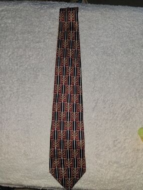 VTG Mark Alexander 100% Silk Tie Red Navy Blue Geometric Abstract 90s Retro